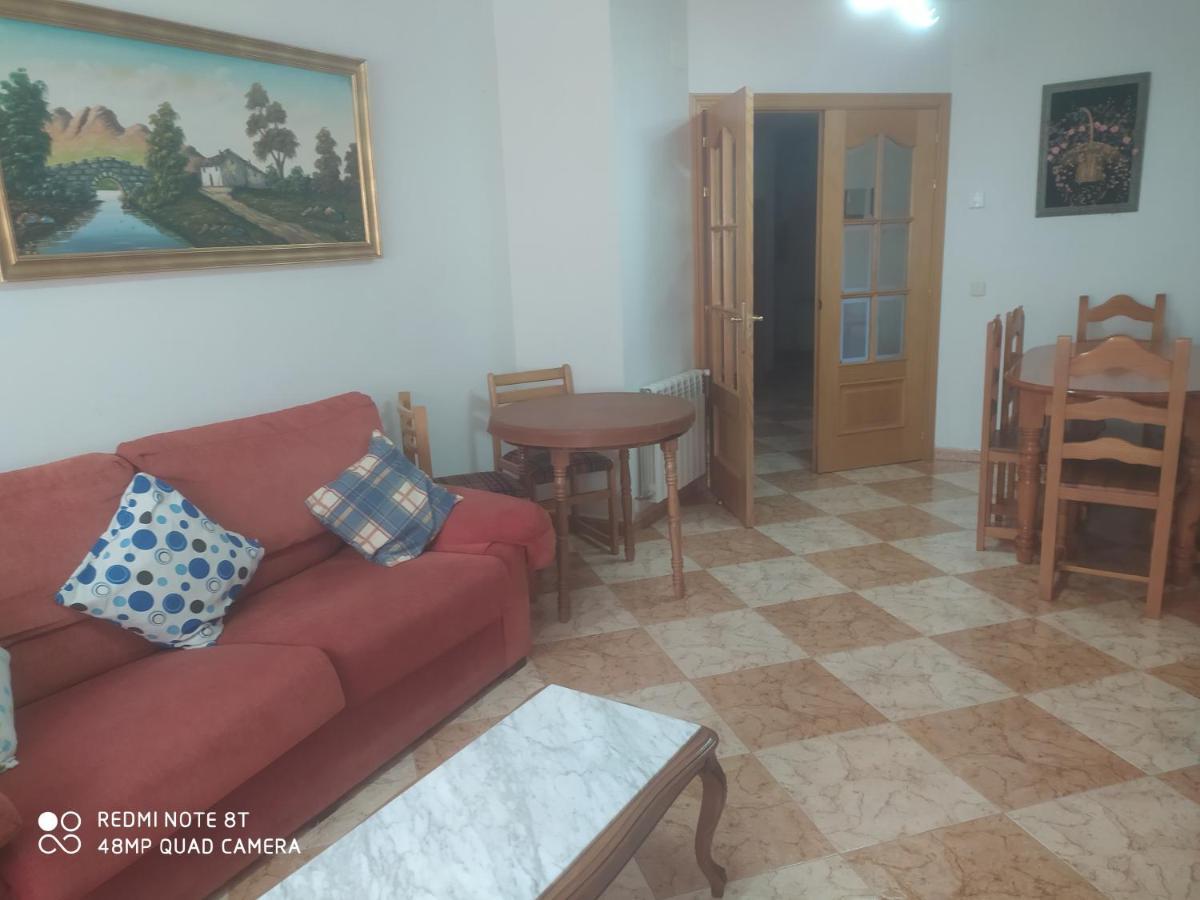 Vivienda Centrica En Las Navas Las Navas del Marqués Exterior foto
