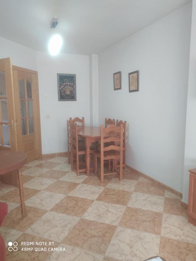 Vivienda Centrica En Las Navas Las Navas del Marqués Exterior foto